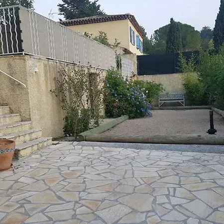 Le Jacaranda * Villeneuve-Loubet