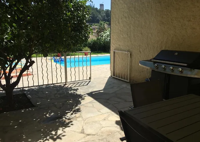 Le Jacaranda * Villeneuve-Loubet