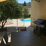 Le Jacaranda * Вильнёв-Лубе