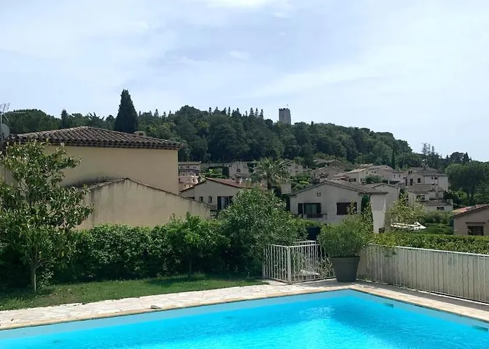 Villa Le Jacaranda